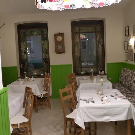 Romantisches Holzhaus