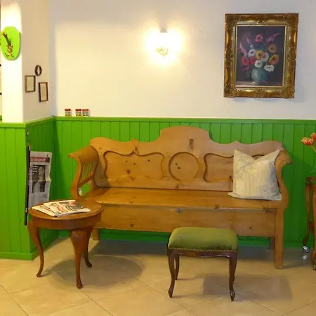 Romantisches Holzhaus Σαλέ